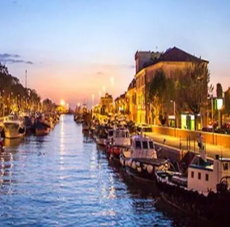 Leonardo Da Vinci ゲストハウス 3*