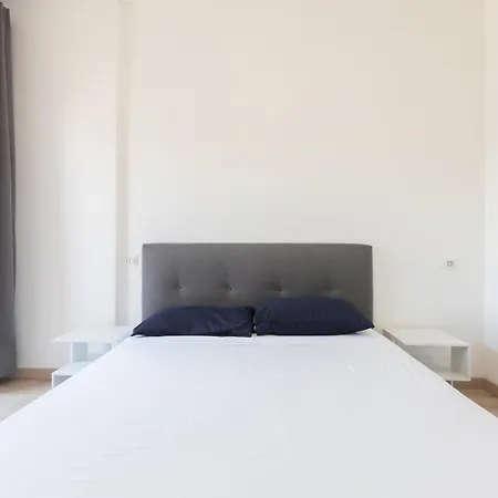 Leonardo Da Vinci ゲストハウス 3*