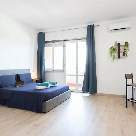 Leonardo Da Vinci ゲストハウス 3*